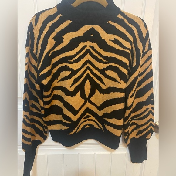 ASOS Brave Soul animal print sweater - Picture 3 of 8
